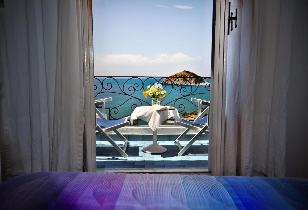 Bed and Breakfast Casa Antonio Barano dʼIschia Zewnętrze zdjęcie