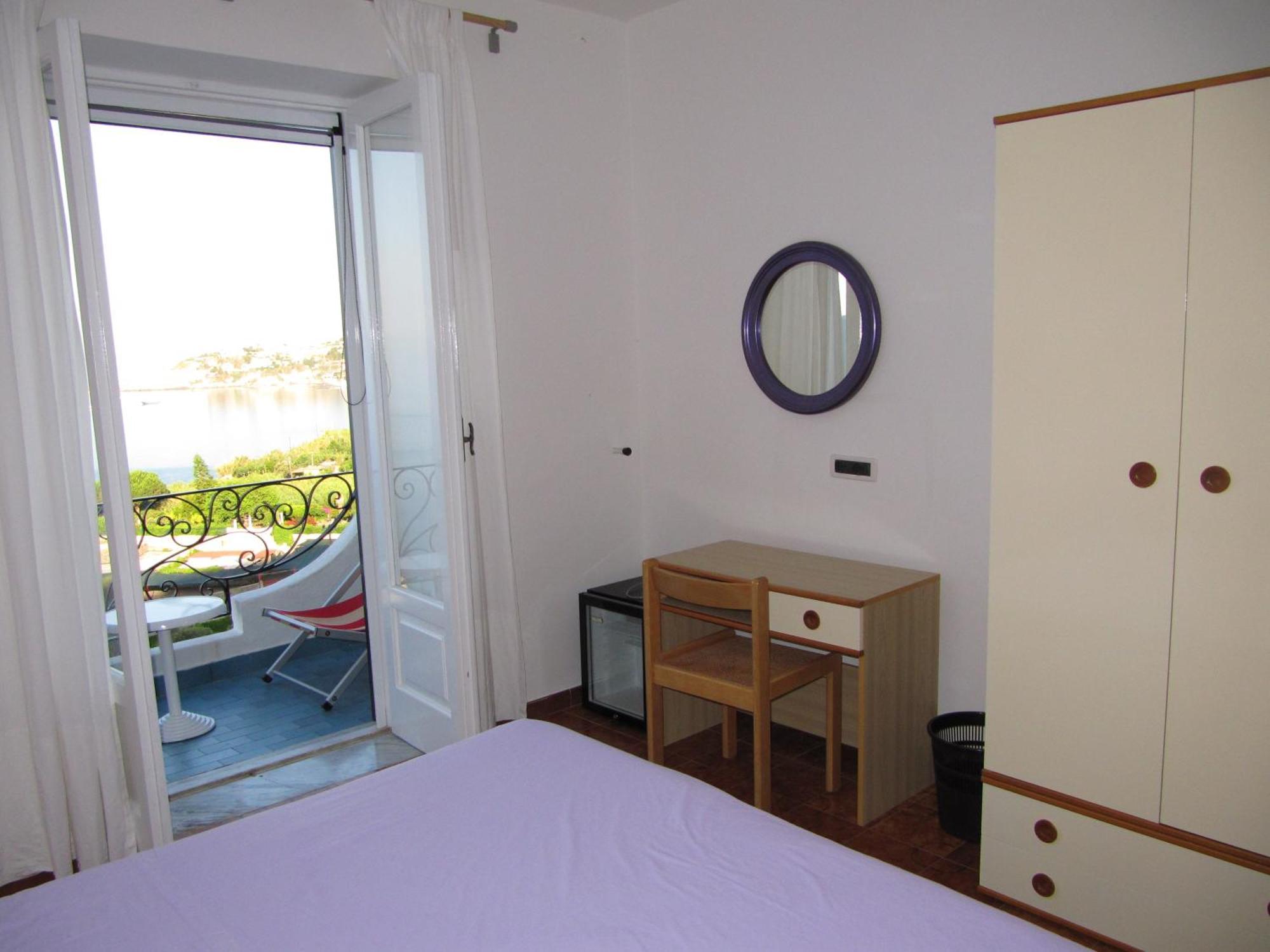 Bed and Breakfast Casa Antonio Barano dʼIschia Zewnętrze zdjęcie